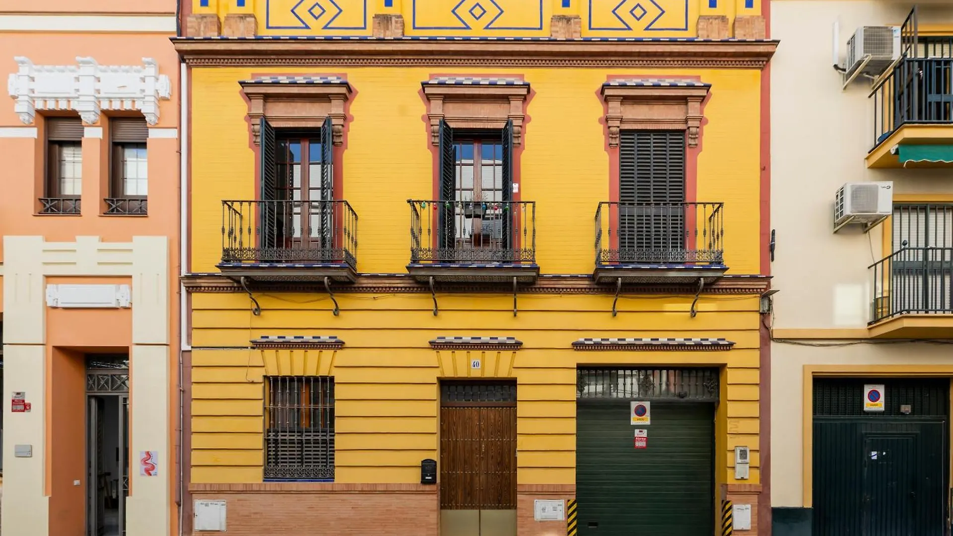 Casa Goles contacts